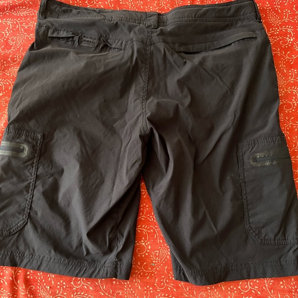 Mens 36 waist athletic shorts - Picture 2 of 5
